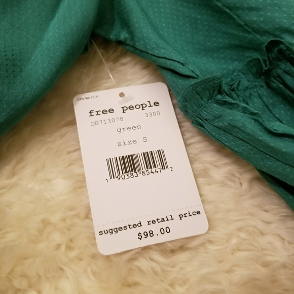 NWT Free People Off The Shoulder Green Top - Picture 5 of 5
